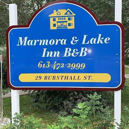 Marmora And Lake Inn And Victorian Diner מראה חיצוני תמונה