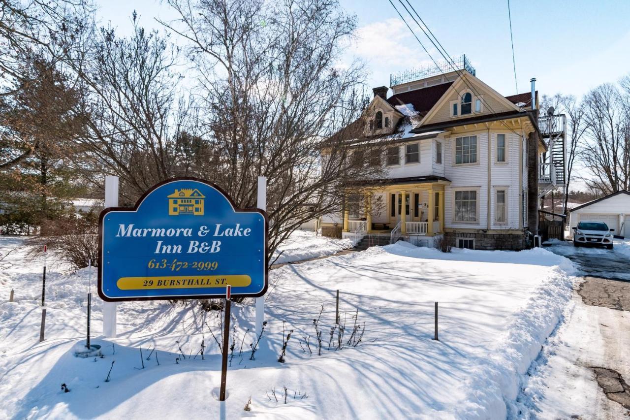 Marmora And Lake Inn And Victorian Diner מראה חיצוני תמונה